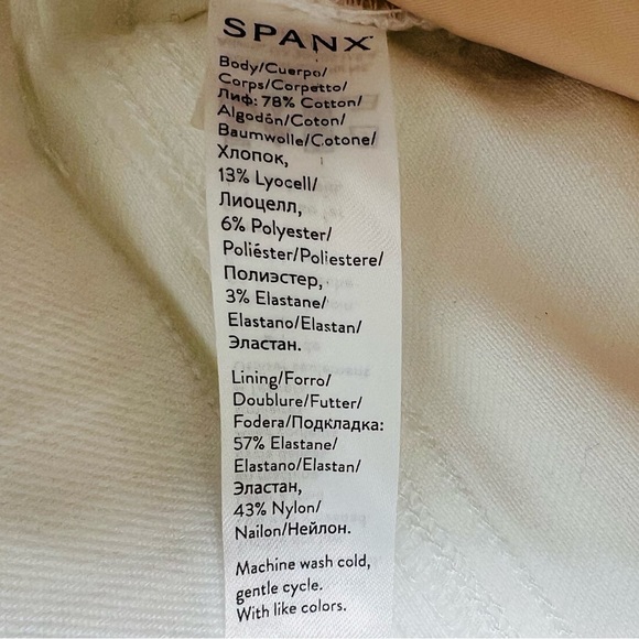 SPANX White High Waisted Skinny Jeans Raw Hem Distressed Ankle Pants Size Small - Picture 12 of 13